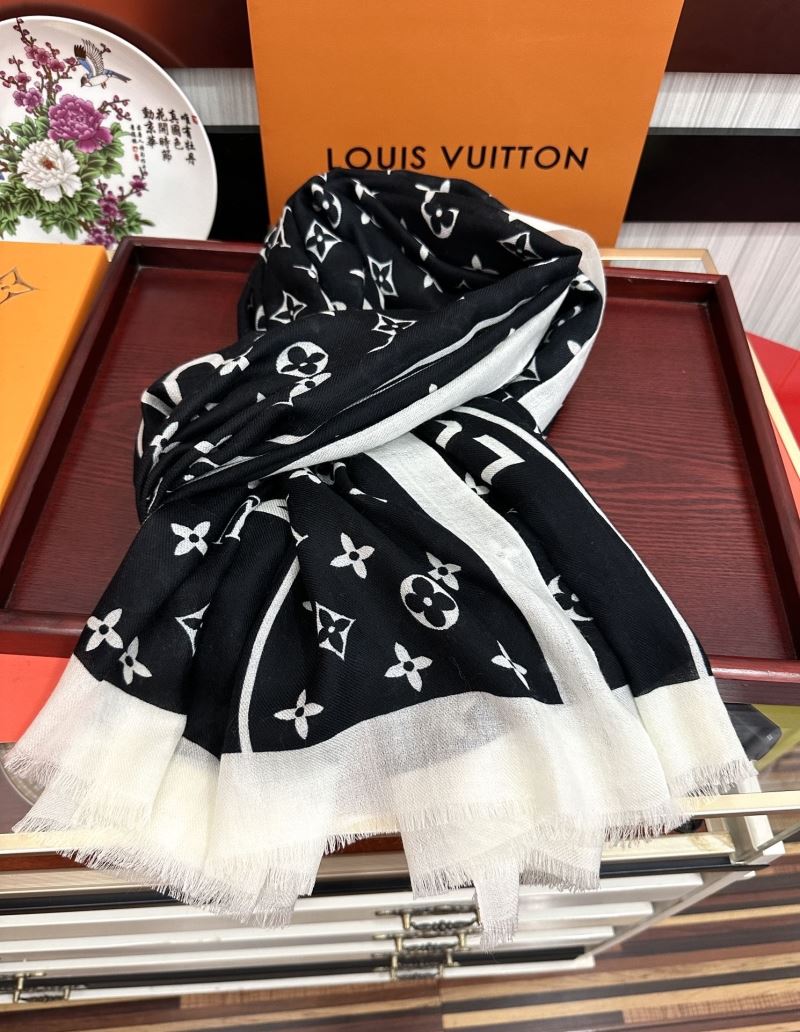 Louis Vuitton Scarf